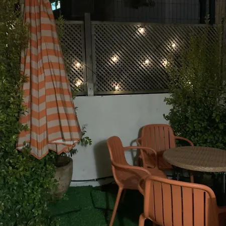 Апартаменти Gorgeous Rooftop 2-bed With Beautiful View Лісабон