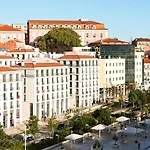 Apartament Gorgeous Rooftop 2-bed With Beautiful View Lizbona
