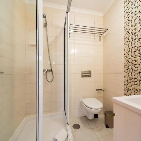 Gorgeous Rooftop 2-bed With Beautiful View