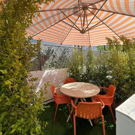 Apartmán Gorgeous Rooftop 2-bed With Beautiful View