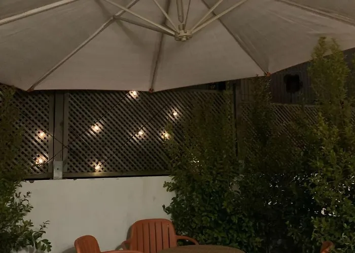 Gorgeous Rooftop 2-bed With Beautiful View Apartment *