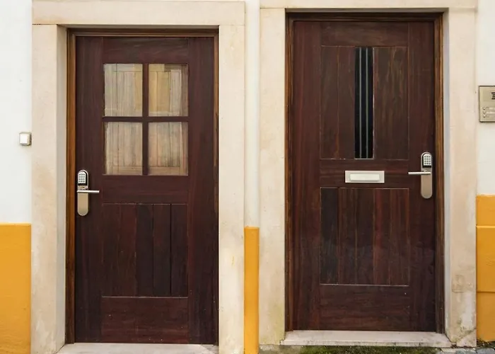 Lägenhet Gorgeous Rooftop 2-bed With Beautiful View Lisboa